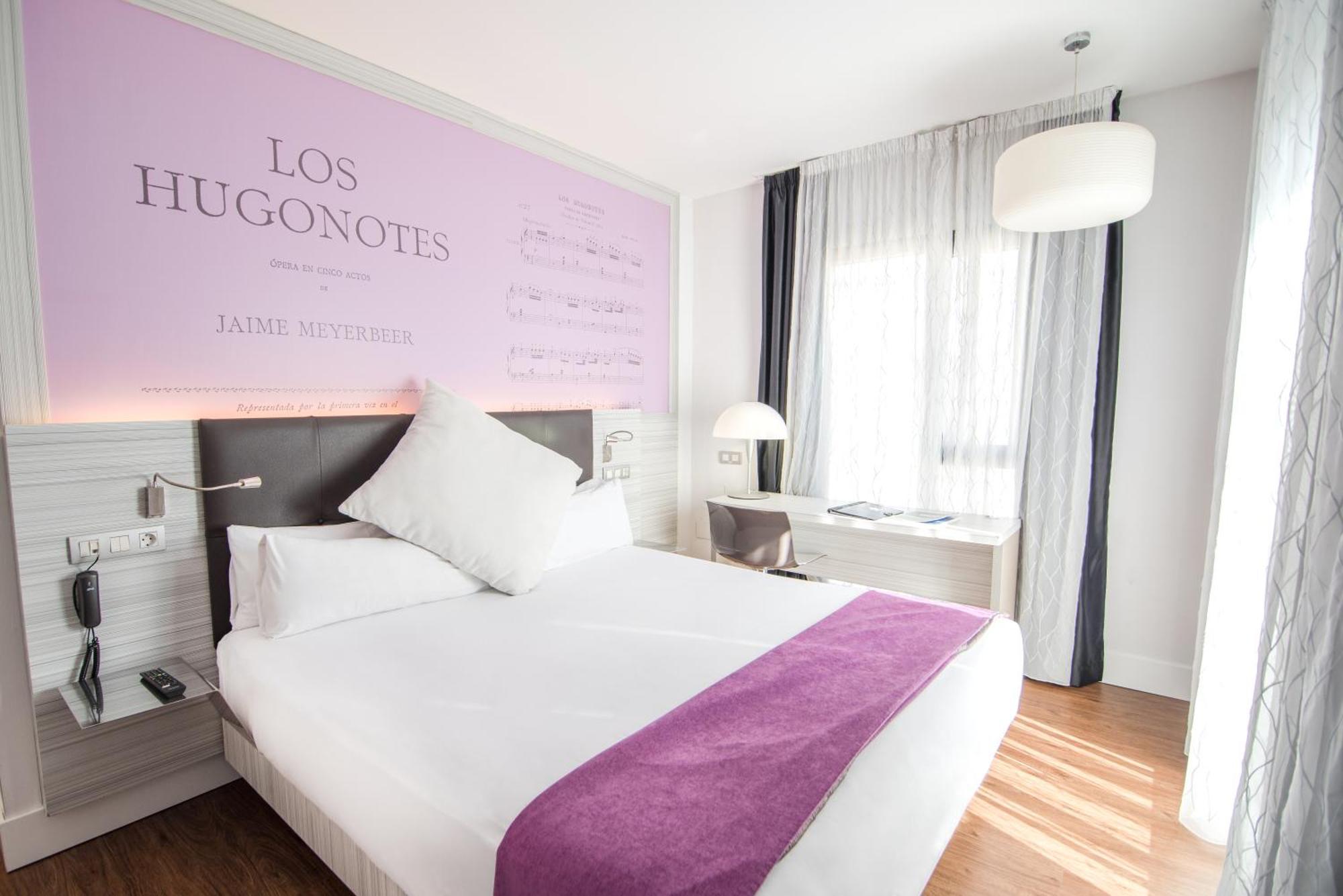 Double or Twin Room,1273063969:JPEG